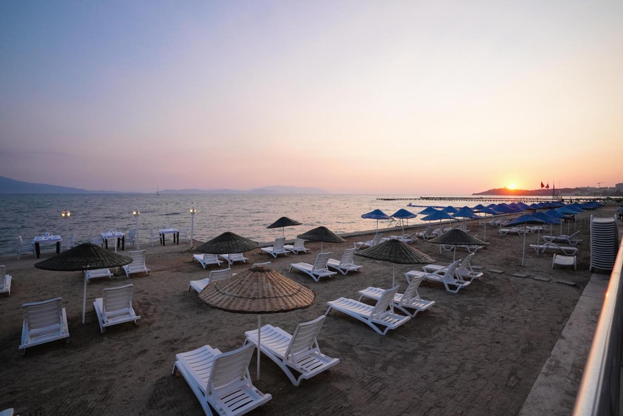 Villa Sevilla Kuşadası Buitenkant foto