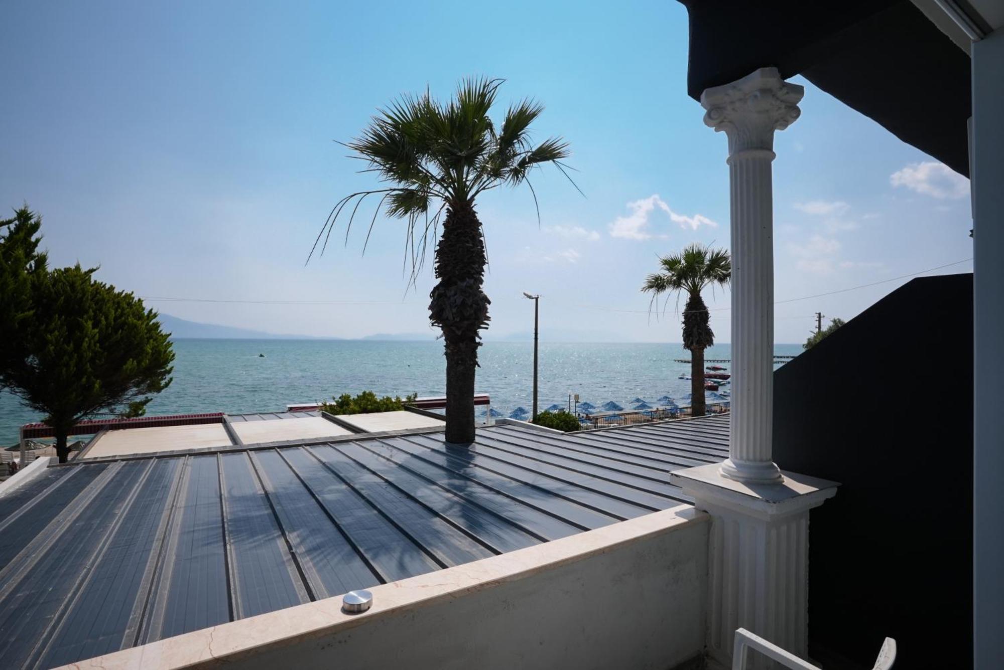 Villa Sevilla Kuşadası Buitenkant foto