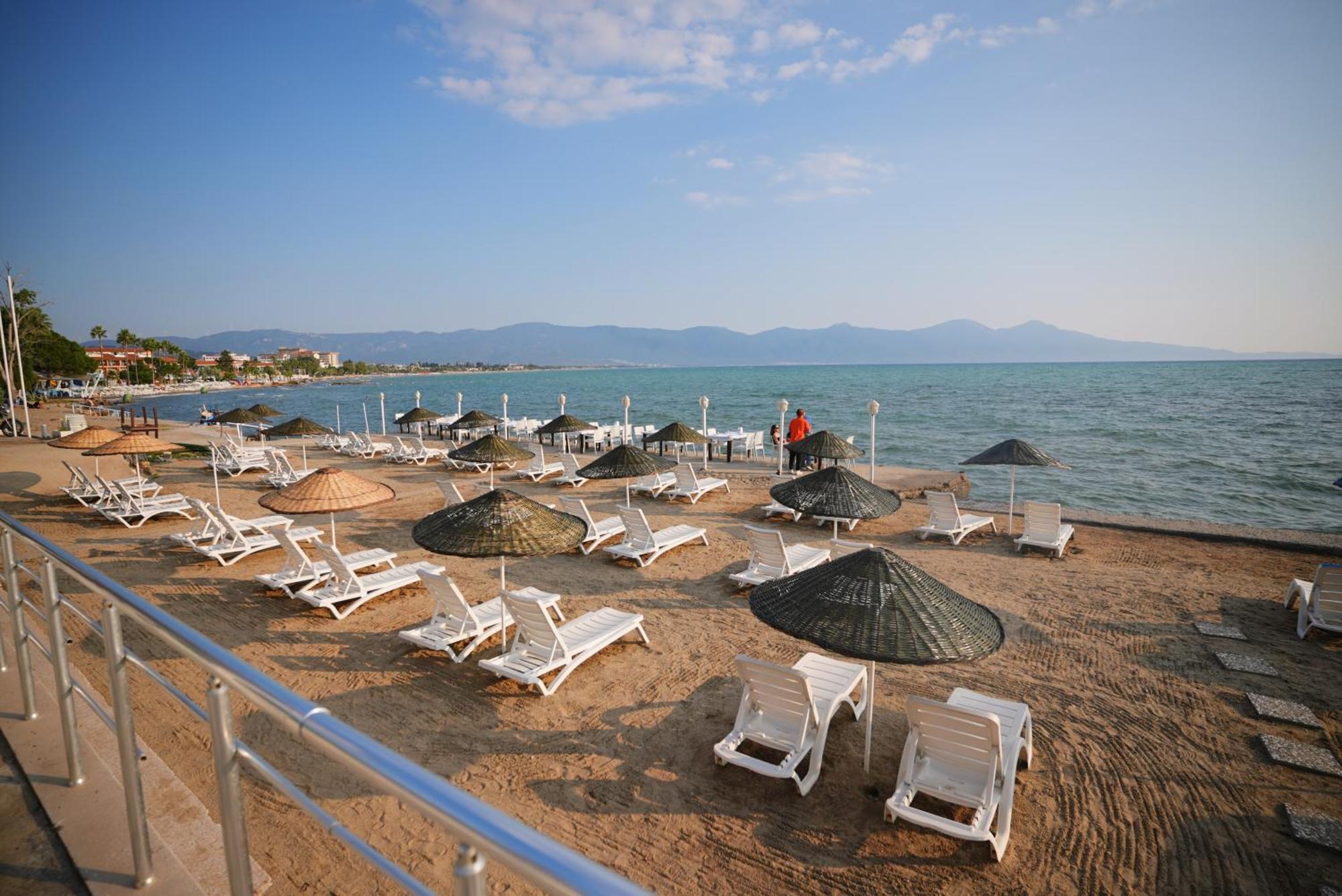 Villa Sevilla Kuşadası Buitenkant foto